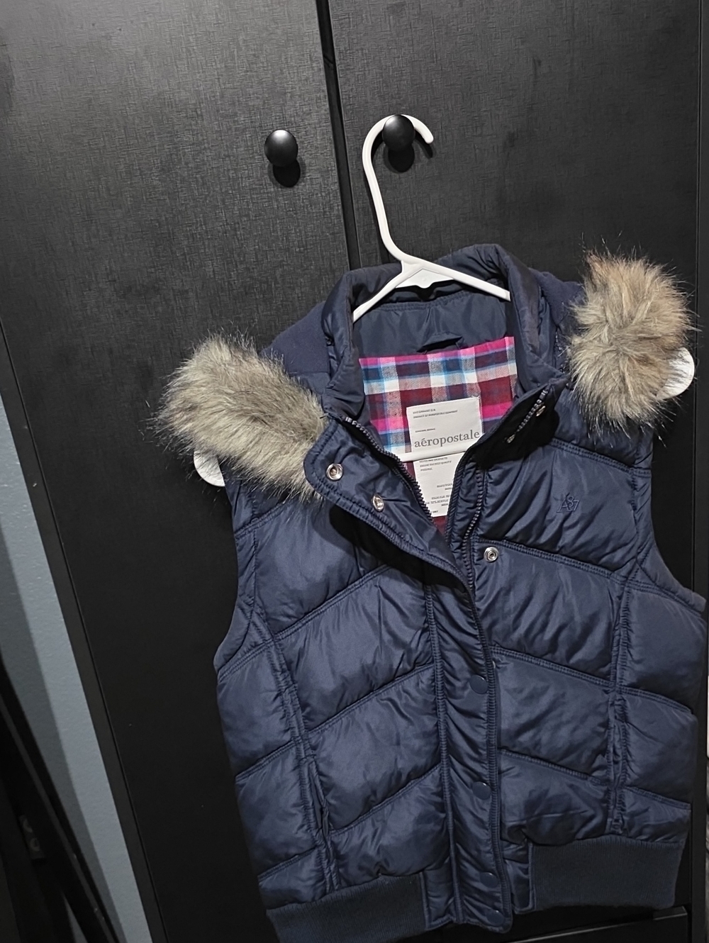 Aeropostale Navy Puffer Vest with Faux Fur Trim and Plaid Lining